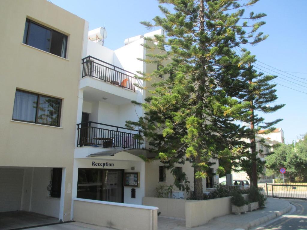 Andries Apartments Paphos Exteriér fotografie
